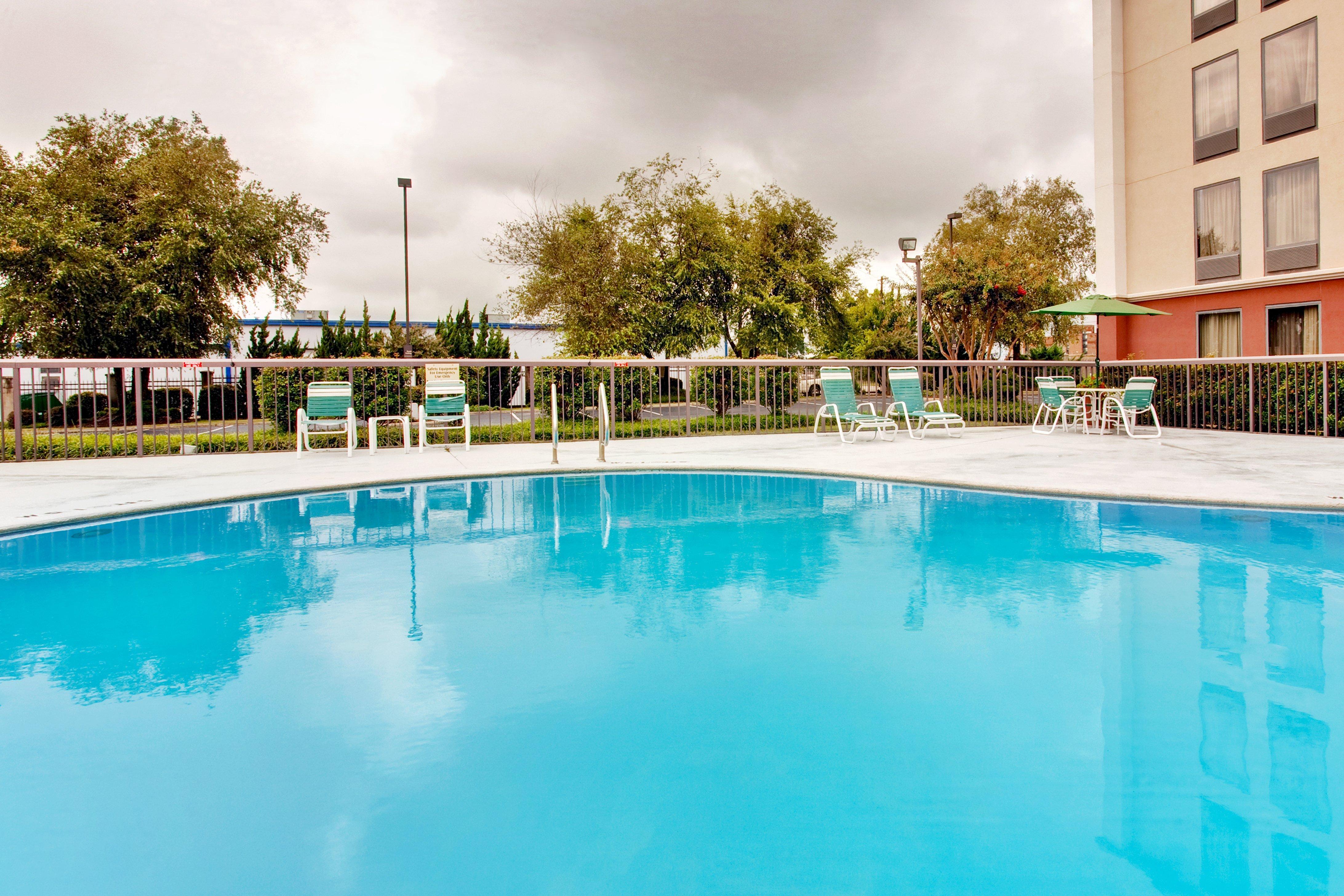 Holiday Inn Express Memphis Medical Center - Midtown By Ihg Ngoại thất bức ảnh